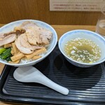 横浜とんとん - 