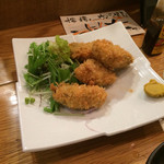 こけら - カキフライ五個で、880円