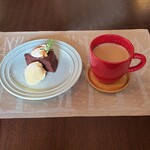 book&cafe Nishi-Tei - 