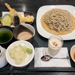 Oiwake Soba Takumi Kikori Teuchi Soba Kaoriya Hatsuchishiniwaten - 
