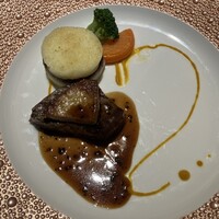 ボーセジュール - 近江牛フィレ肉と鴨フォアグラ
