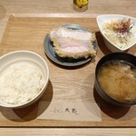 とんかつ成蔵 - 