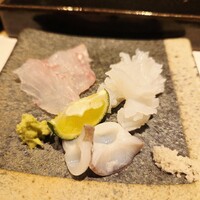 一㐂 - 