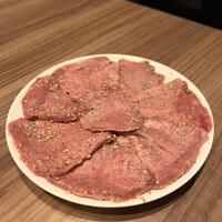 焼肉うしごろ 新宿三丁目店 - 