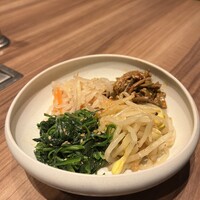 焼肉うしごろ 新宿三丁目店 - 