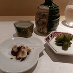 鮨 ひろ海 - 前菜(枝豆/水ダコ吸盤)