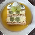 319743319 - シャインマスカットのナポレオンパイ