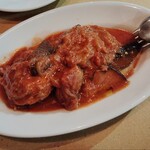 トラットリア フランコ - 豚ホホ肉とアワビ茸ピリ辛トマト煮込み