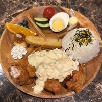 馬刺しと焼き鳥 グルマン三年坂 - 
