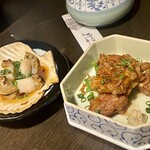 はたご家 - 帆立バター焼き、ザンタレ