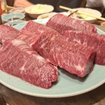 炭火焼肉ホルモンさわいし - 