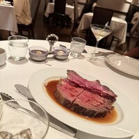 ロウリーズ・ザ・プライムリブ 恵比寿ガーデンプレイス店 - 