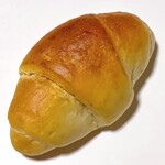 サンエトワール - 料理写真:塩バターパン（170円）