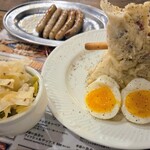 SARU BACON - ポテサラとザワークラウト