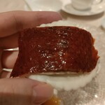 Li Bai Cantonese Restaurant - 下の生地はほんのり暖か