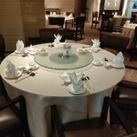 Li Bai Cantonese Restaurant - 高級感あるインテイリア