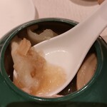 Li Bai Cantonese Restaurant - ちょっとよくわからない食材、美味しかったです