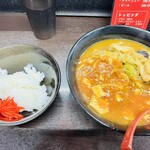 旨辛タンメン 荒木屋 - 味噌麻婆麺＋小ライス