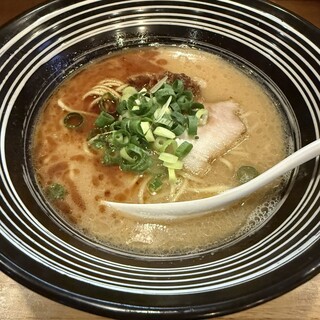 らめん / Nishi2点 らめん / Nishi2点 麺屋 弍色 - 柏林台/ラーメン | 食べログ
