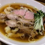 手打 親鶏中華そば 綾川 - 親鶏中華そば（温麺）