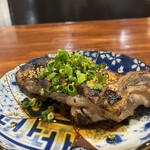 炭火焼さがんもん - 豚足。