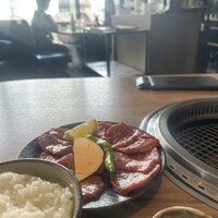 焼肉 The INNOCENT CARVERY 新丸ビル店 - 