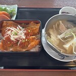 佐藤水産 サーモンファクトリー店 - 