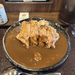 炭火焼和めし処 しんぱち食堂 - 山賊揚げカレー❗️