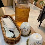 五千 - たっぷりのお茶