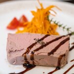 シェ・レノン - 料理写真:2025.9 鶏レバーのテリーヌ