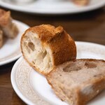 シェ・レノン - 2025.9 パン