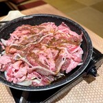 完全個室完備 郷土酒肴 あおもり屋 - 十和田牛バラ焼き2人前@¥1490