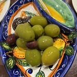 トラットリア イル レガーロ - オリーブ(種入り)