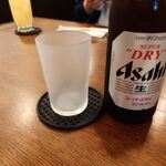 釜めし菜時記 さき亭 - 瓶ビール750円と冷え冷えグラス