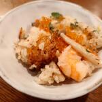釜めし菜時記 さき亭 - 海老三色釜めし、おこげが最高！