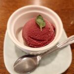 釜めし菜時記 さき亭 - 巨峰のシャーベット