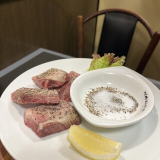 焼肉 まんぷく苑_1