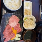 焼肉ホルモン 牛者 - 