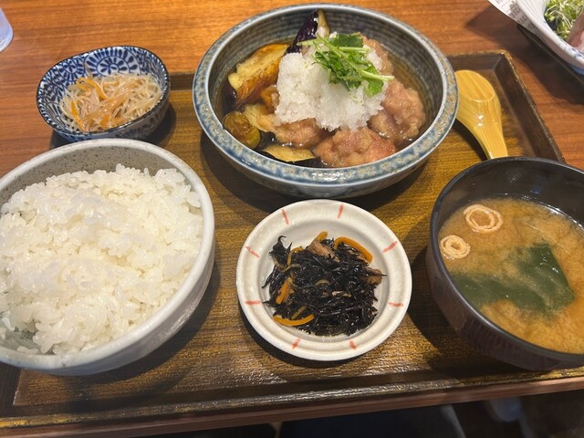 Donabe Daki Gohan Nakayoshi Hon Ten photo 2