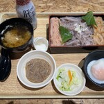 イカ恋食堂 - イカ恋三昧重セット1190円