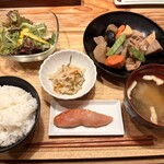 博多もつ鍋 やまや - 