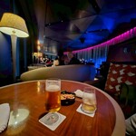 DINING & BAR TABLE 9 TOKYO - 