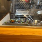 Umi鎌倉 Organic Restaurant - 蒸し野菜を蒸し器に入れているのが目の前で見られました。