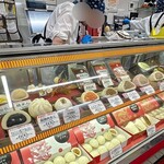 江戸清 - 店内商品見本陳列