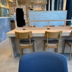 棋の音Cafe - カウンター席　電源付き