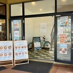 シーサイドガーデン波の上 - 