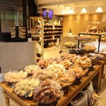 クリオロ - 店内全景