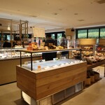 クリオロ - 店内全景