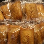 クリオロ - フィナンシェ