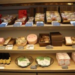 クリオロ - 焼菓子棚